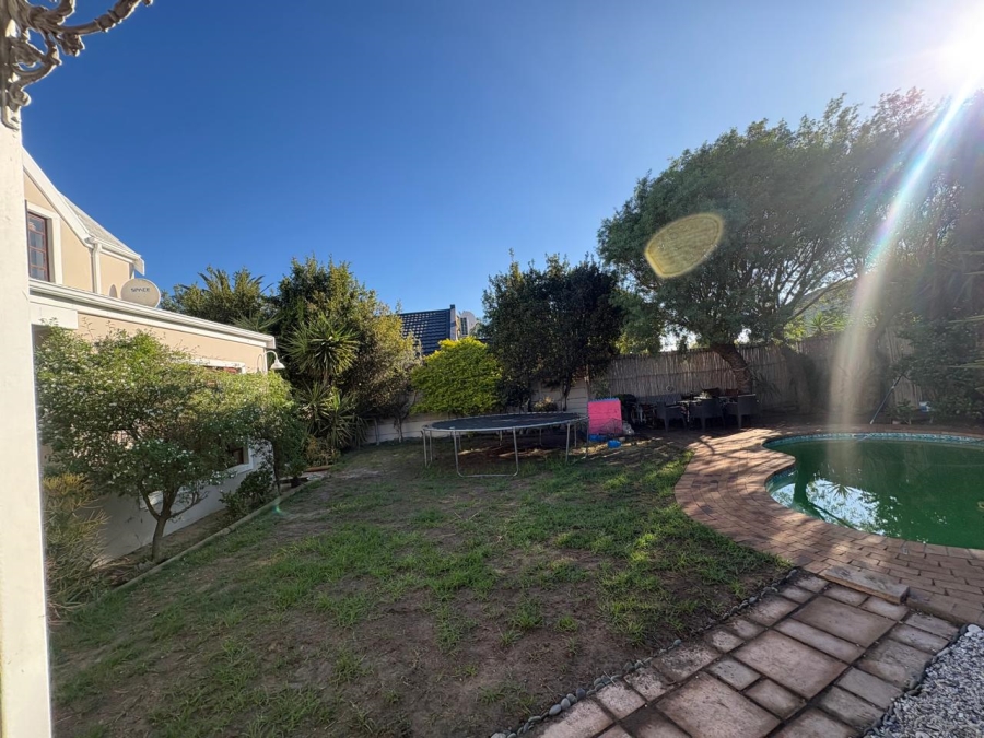 4 Bedroom Property for Sale in Parklands Western Cape